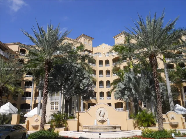 $3,150 | 3001 Northeast 185th Street, Unit 119, Aventura, FL 33180