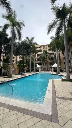 $3,150 | 3001 Northeast 185th Street, Unit 119, Aventura, FL 33180