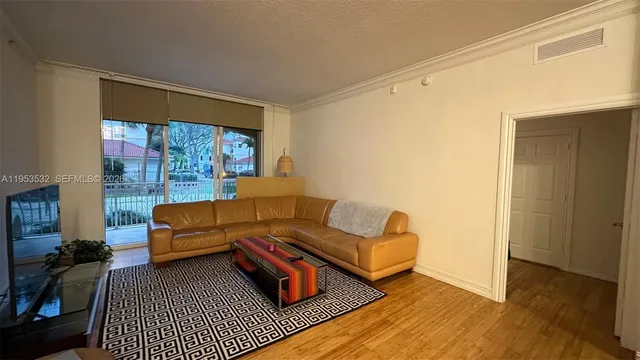 $3,150 | 3001 Northeast 185th Street, Unit 119, Aventura, FL 33180