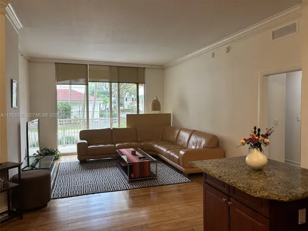 $3,150 | 3001 Northeast 185th Street, Unit 119, Aventura, FL 33180