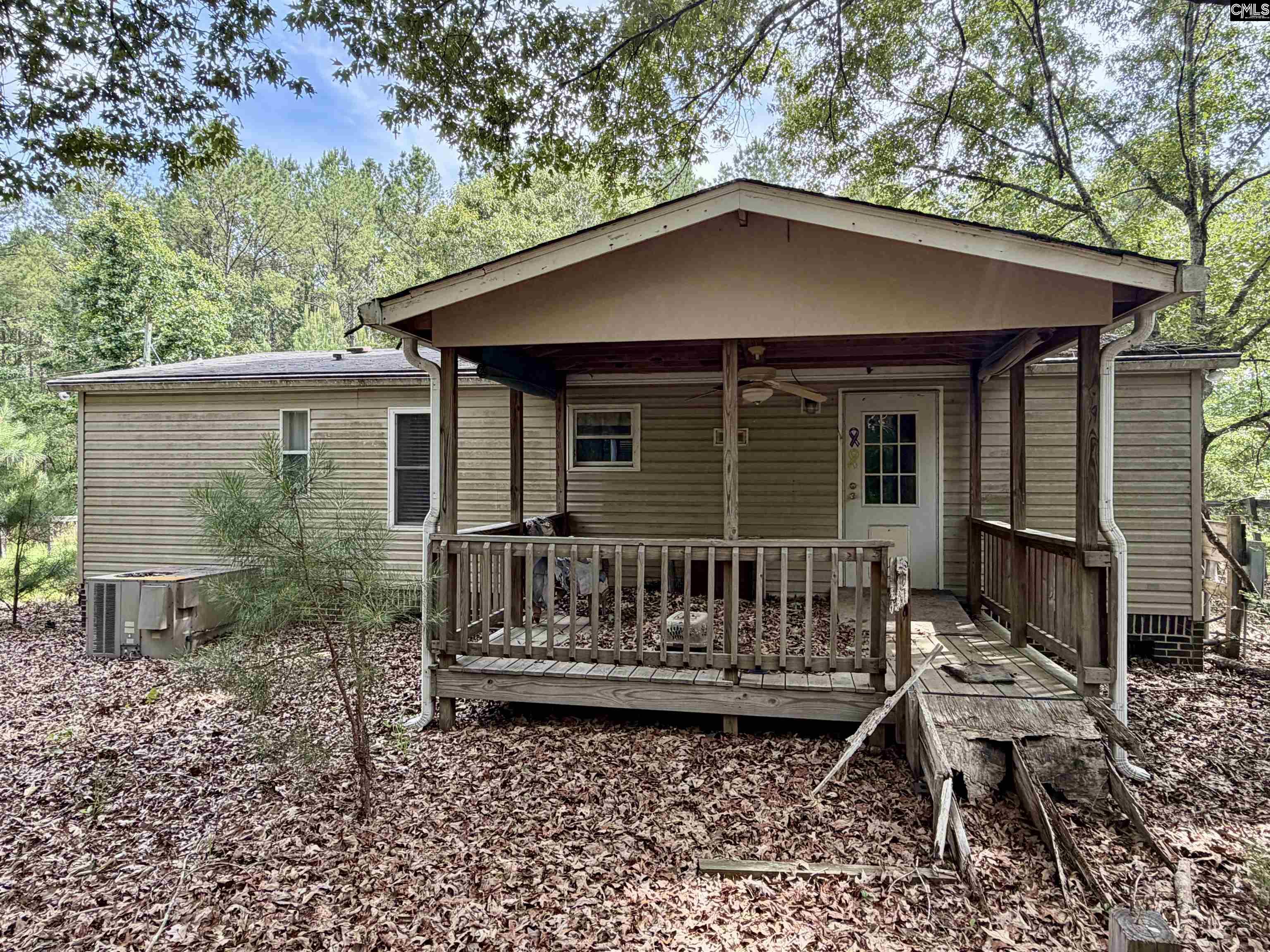 80 Swampy Creek Road Cassatt, SC 29032 - Photo 3 of 9