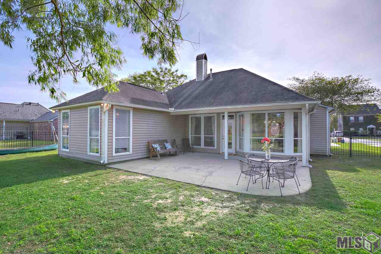 1355 Springlake Drive Baton Rouge, LA 70810 - Photo 3 of 13
