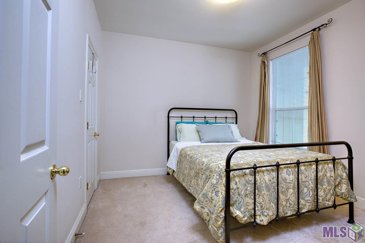 1355 Springlake Drive Baton Rouge, LA 70810 - Photo 8 of 13