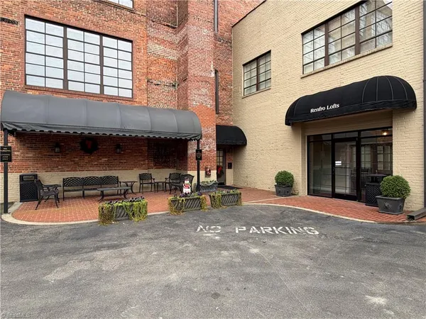 $259,900 | 165 Virginia Street, Unit 409, Mount Airy, NC 27030