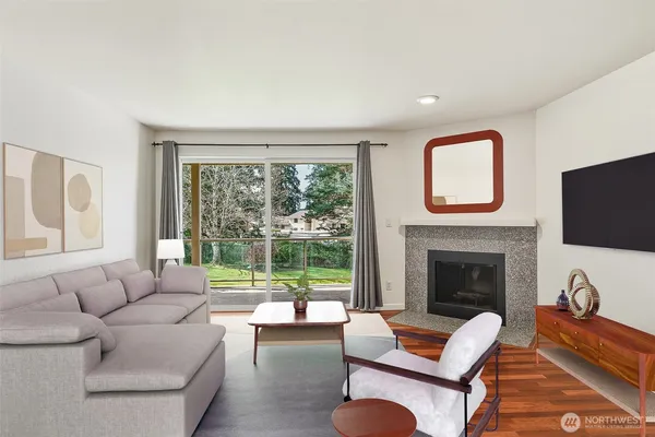 $450,000 | 23003 Lakeview Drive, Unit 208, Mountlake Terrace, WA 98043