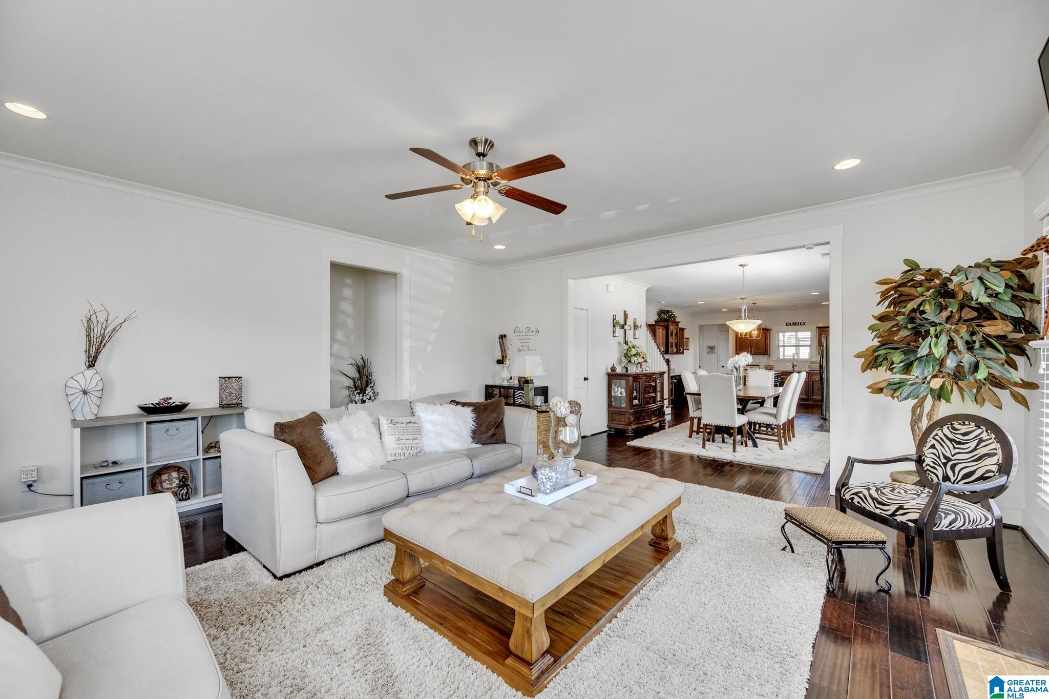 5208 Meadow Ridge Trail Bessemer, AL 35022 - Photo 4 of 28