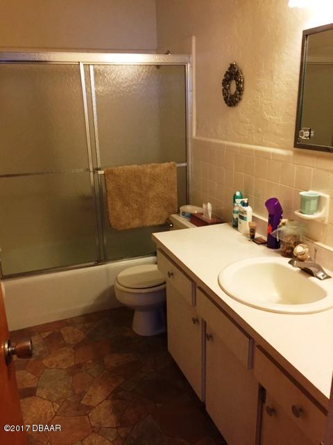 1010 Ruth Drive Edgewater, FL 32132 - Photo 9 of 19 Master Bath