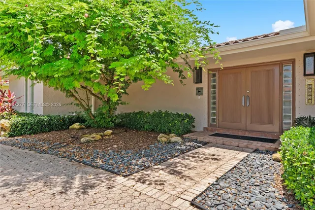 $1,695,000 | 2100 Northeast 211th Terrace, Miami, FL 33179