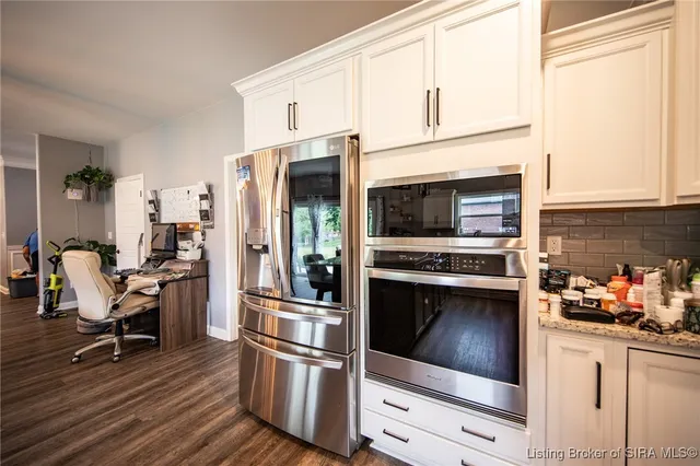 $499,000 | 8102 Farming Way, Charlestown, IN 47111