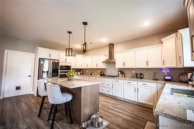 $499,000 | 8102 Farming Way, Charlestown, IN 47111