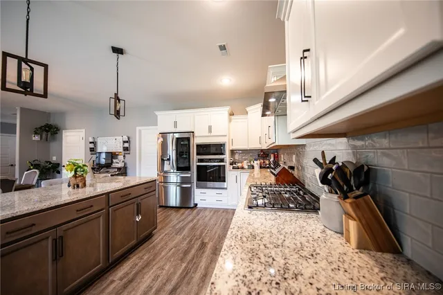 $499,000 | 8102 Farming Way, Charlestown, IN 47111