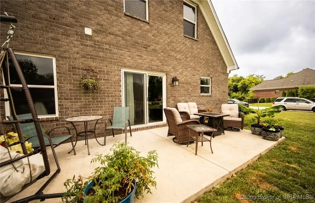 $499,000 | 8102 Farming Way, Charlestown, IN 47111