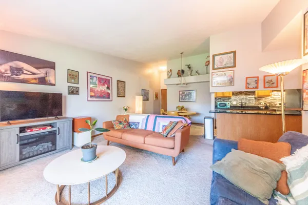 $195,000 | 2482 Eagles Circle, Unit 6, Ypsilanti, MI 48197