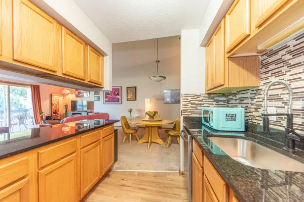 $195,000 | 2482 Eagles Circle, Unit 6, Ypsilanti, MI 48197