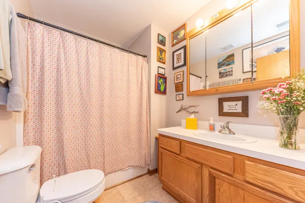$195,000 | 2482 Eagles Circle, Unit 6, Ypsilanti, MI 48197
