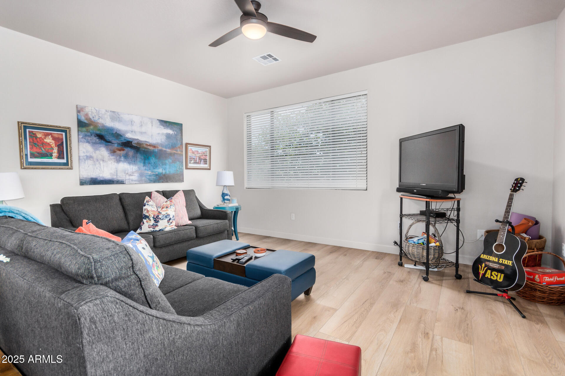 705 West Queen Creek Road, Unit 2062 Chandler, AZ 85248 - Photo 10 of 24 Family Room