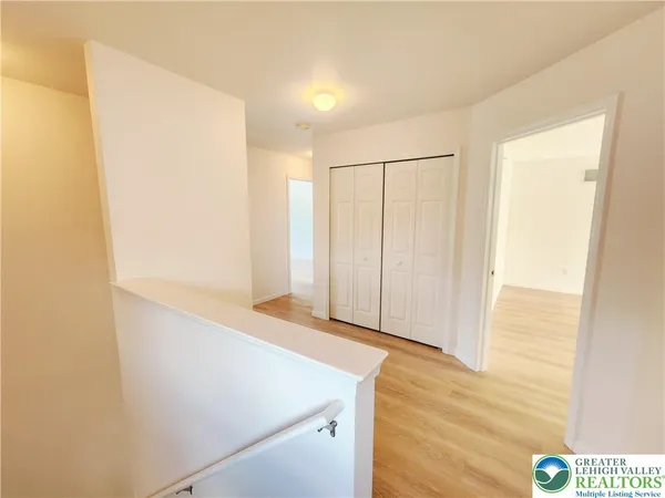$2,650 | 937 King Way, Breinigsville, PA 18031