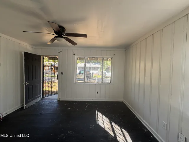 $35,000 | 913 Lanier Avenue, Jackson, MS 39203