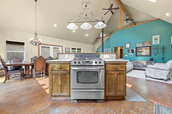43031 North Fork Drive Three Rivers, CA 93271 - Photo 4 of 37 43031 N Fork Dr Three Rivers-small-019-0
