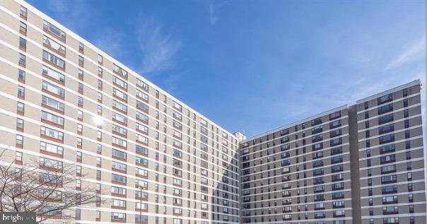 4600 Duke Street, Unit 1423 Alexandria, VA 22304 - Photo 2 of 4