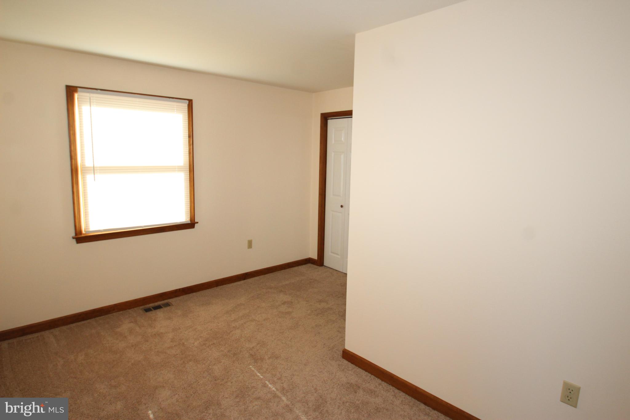 114 Patricia Road Newark, DE 19713 - Photo 11 of 18 In Law BR