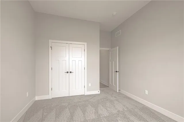 $749,865 | 17157 South Laurelwood Street, Olathe, KS 66062