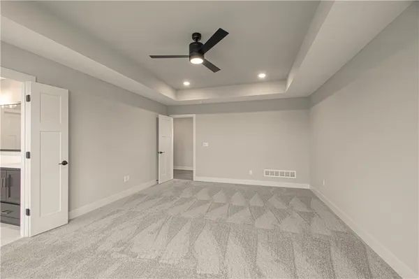 $739,990 | 17157 South Laurelwood Street, Olathe, KS 66062