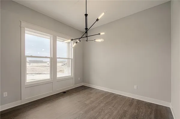 $739,990 | 17157 South Laurelwood Street, Olathe, KS 66062