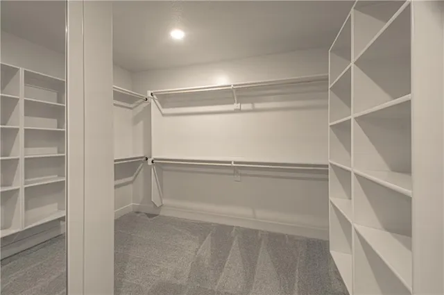 $749,865 | 17157 South Laurelwood Street, Olathe, KS 66062