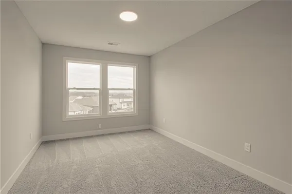 $739,990 | 17157 South Laurelwood Street, Olathe, KS 66062