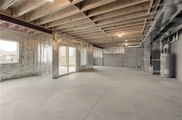 $739,990 | 17157 South Laurelwood Street, Olathe, KS 66062