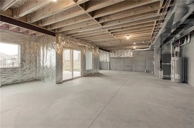 $749,865 | 17157 South Laurelwood Street, Olathe, KS 66062