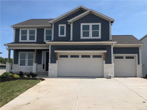 $739,990 | 17157 South Laurelwood Street, Olathe, KS 66062