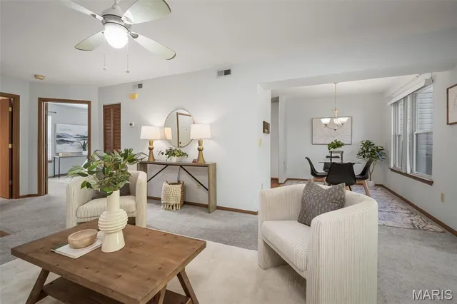 $130,000 | 10 Sugarwood Court, Unit 3, St. Peters, MO 63376