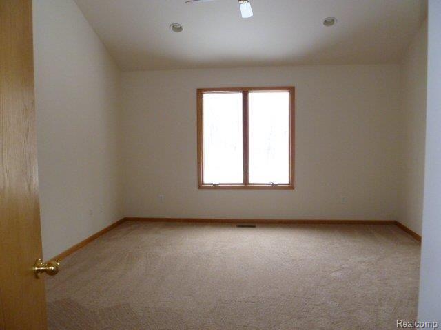 3720 Hagerman Road Leonard, MI 48367 - Photo 7 of 13 7masterbdrm