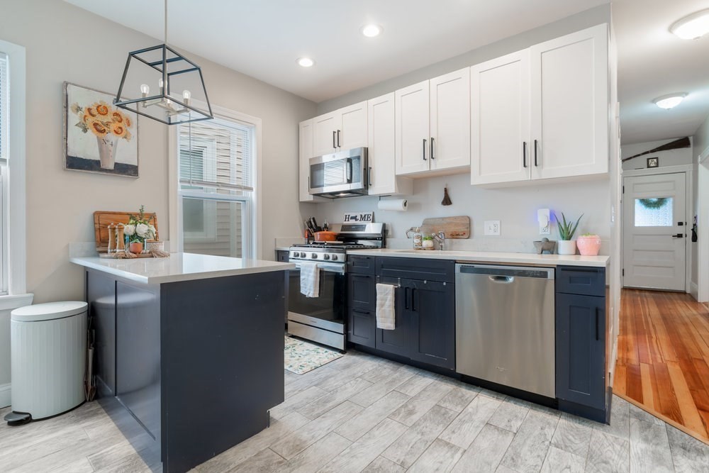24 Buttonwood Street Boston, MA 02125 - Photo 1 of 42