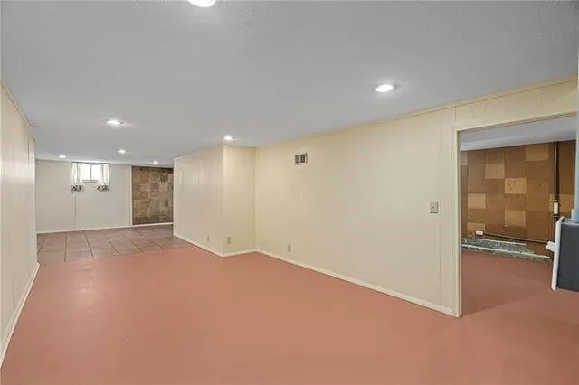 $1,150 | 5930 King Street, Shawnee, KS 66203