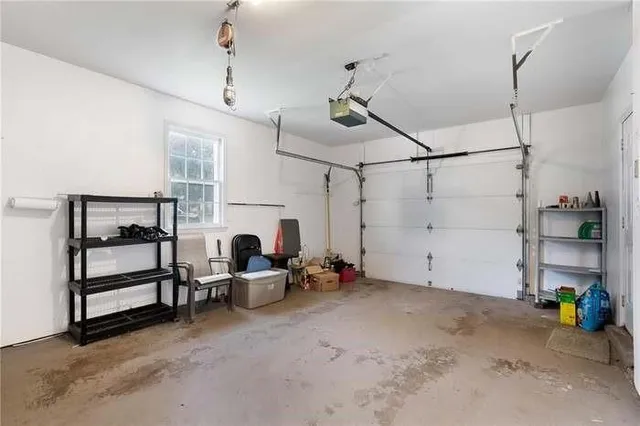 $1,150 | 5930 King Street, Shawnee, KS 66203