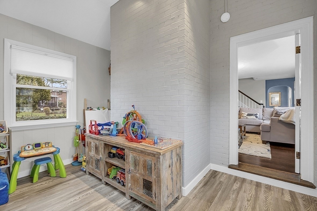 19 Audubon Road Framingham, MA 01701 - Photo 9 of 42 Gallery Image 9