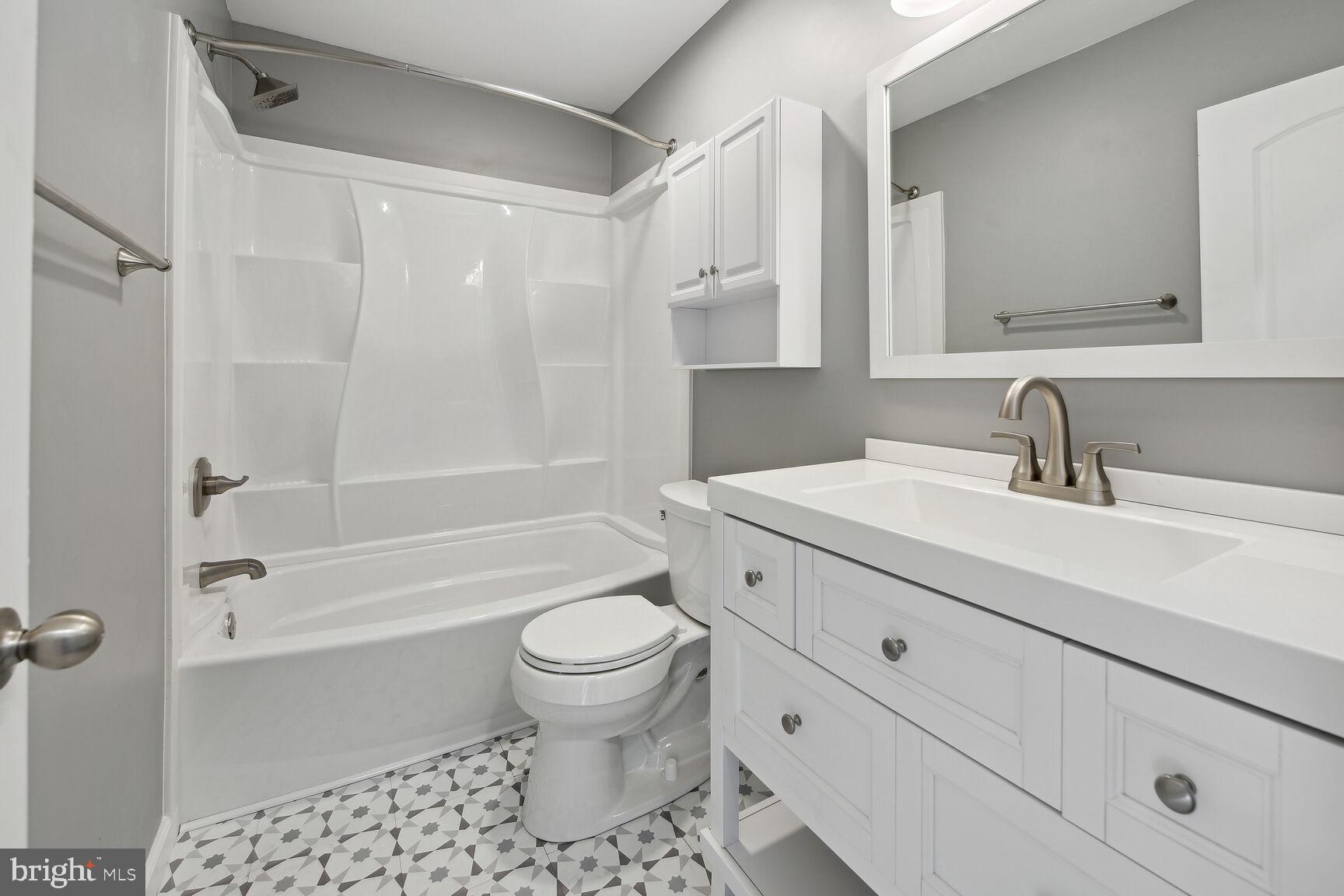 67 Bozarthtown Road Tabernacle, NJ 08088 - Photo 17 of 32 Main Bathroom