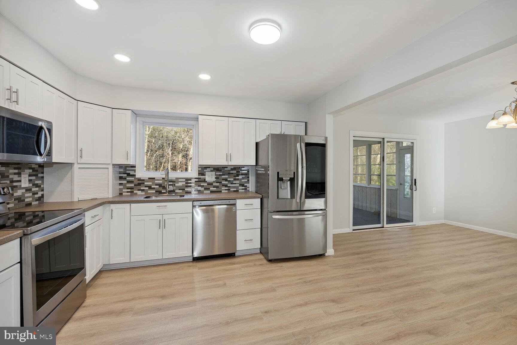 67 Bozarthtown Road Tabernacle, NJ 08088 - Photo 4 of 32 Kitchen