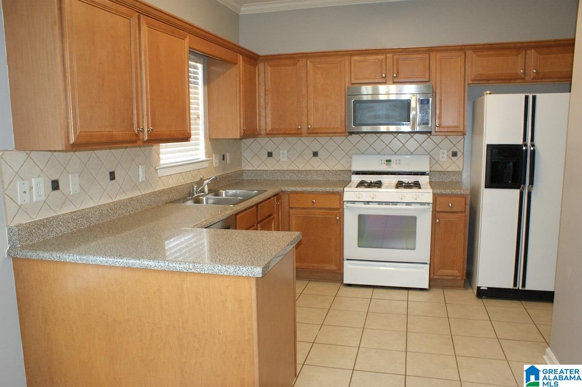 96 High Ridge Trace Pelham, AL 35124 - Photo 9 of 22