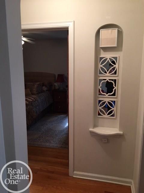 501 Neff Road Grosse Pointe, MI 48230 - Photo 3 of 12 31346541-2.JPG
