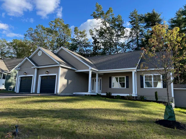 $908,250 | 31 Juliana Avenue, Unit 4, Nashua, NH 03064