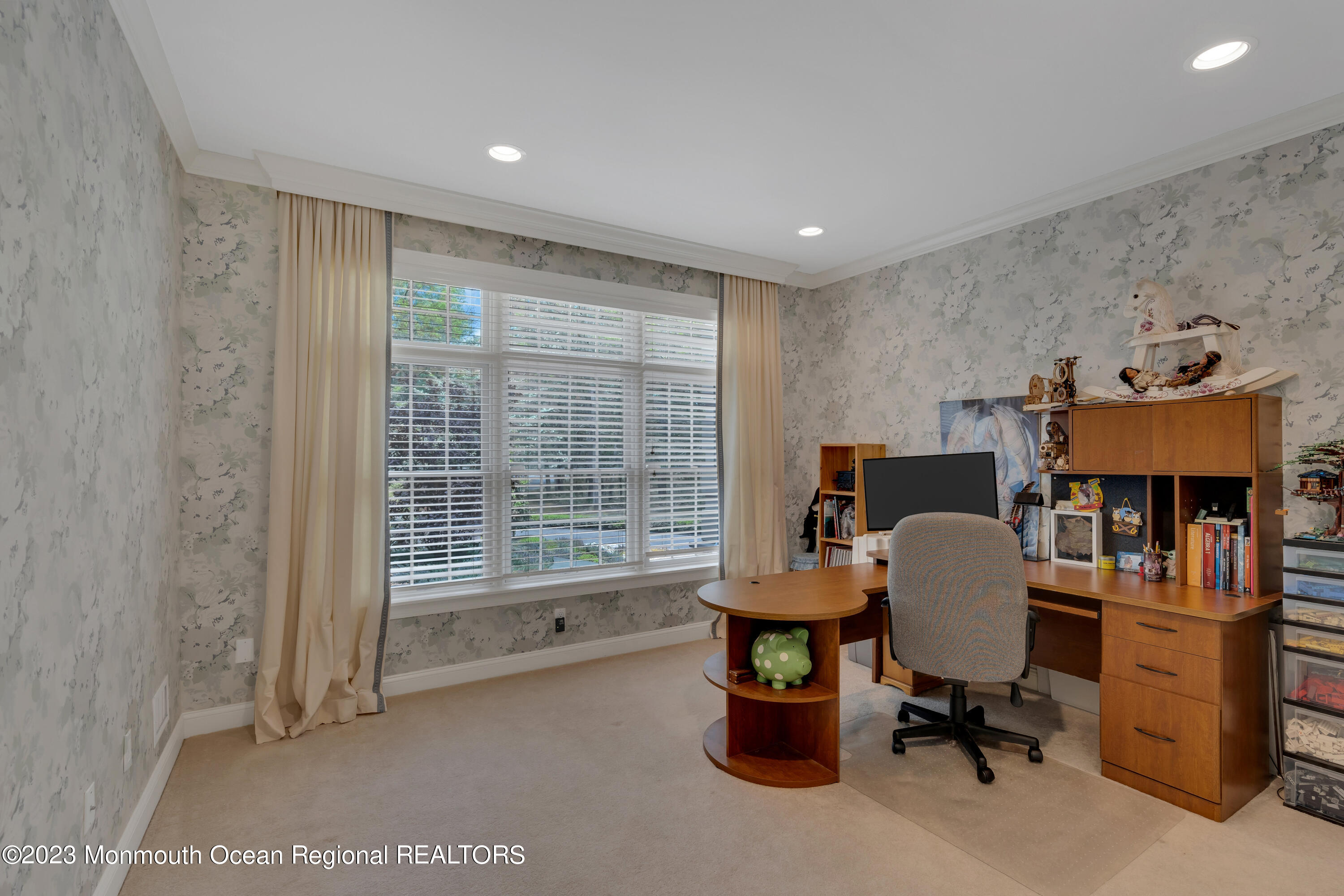 143 Savannah Road Jackson, NJ 08527 - Photo 47 of 119 First floor bedroom