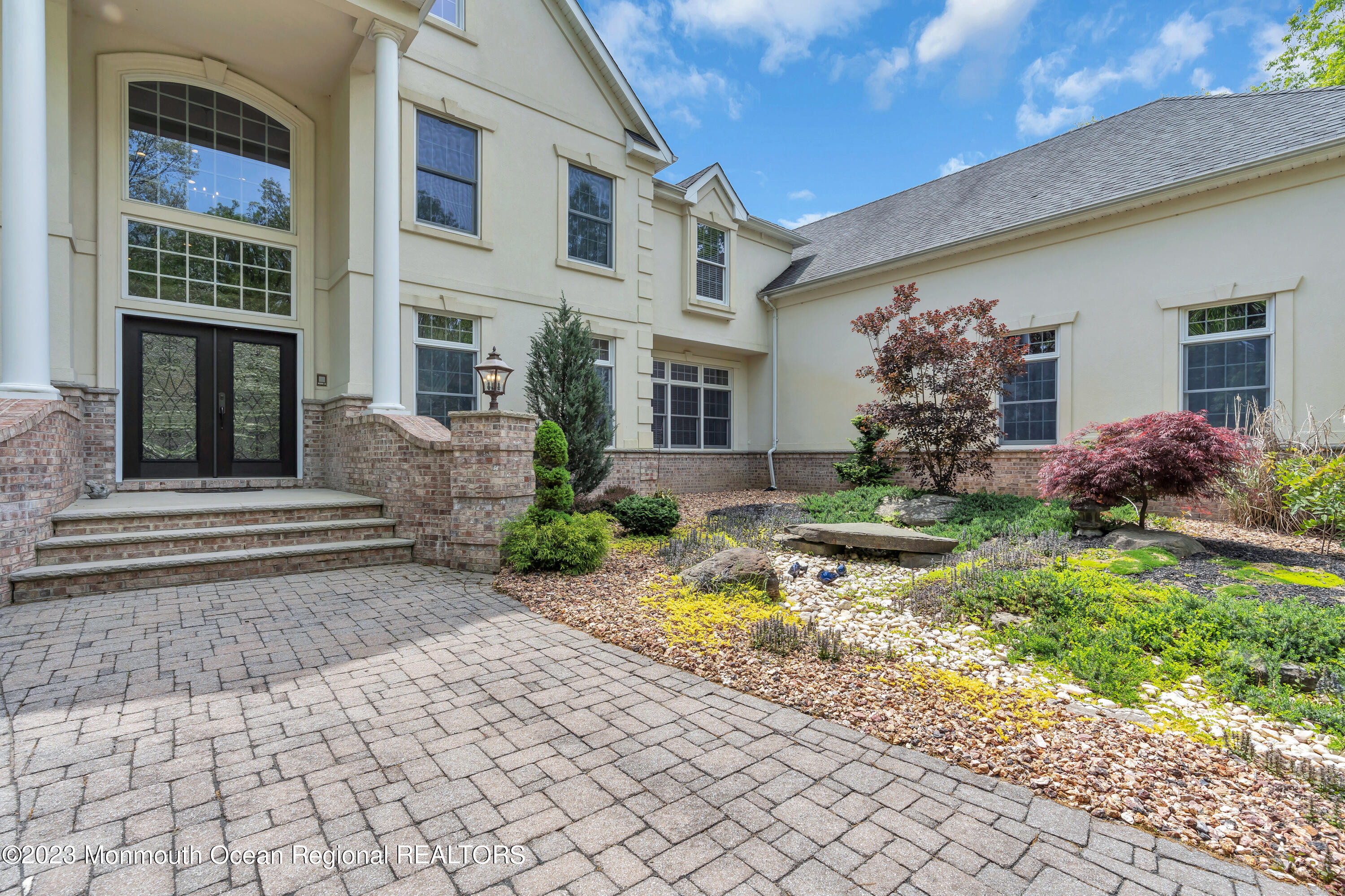 143 Savannah Road Jackson, NJ 08527 - Photo 5 of 119 Front