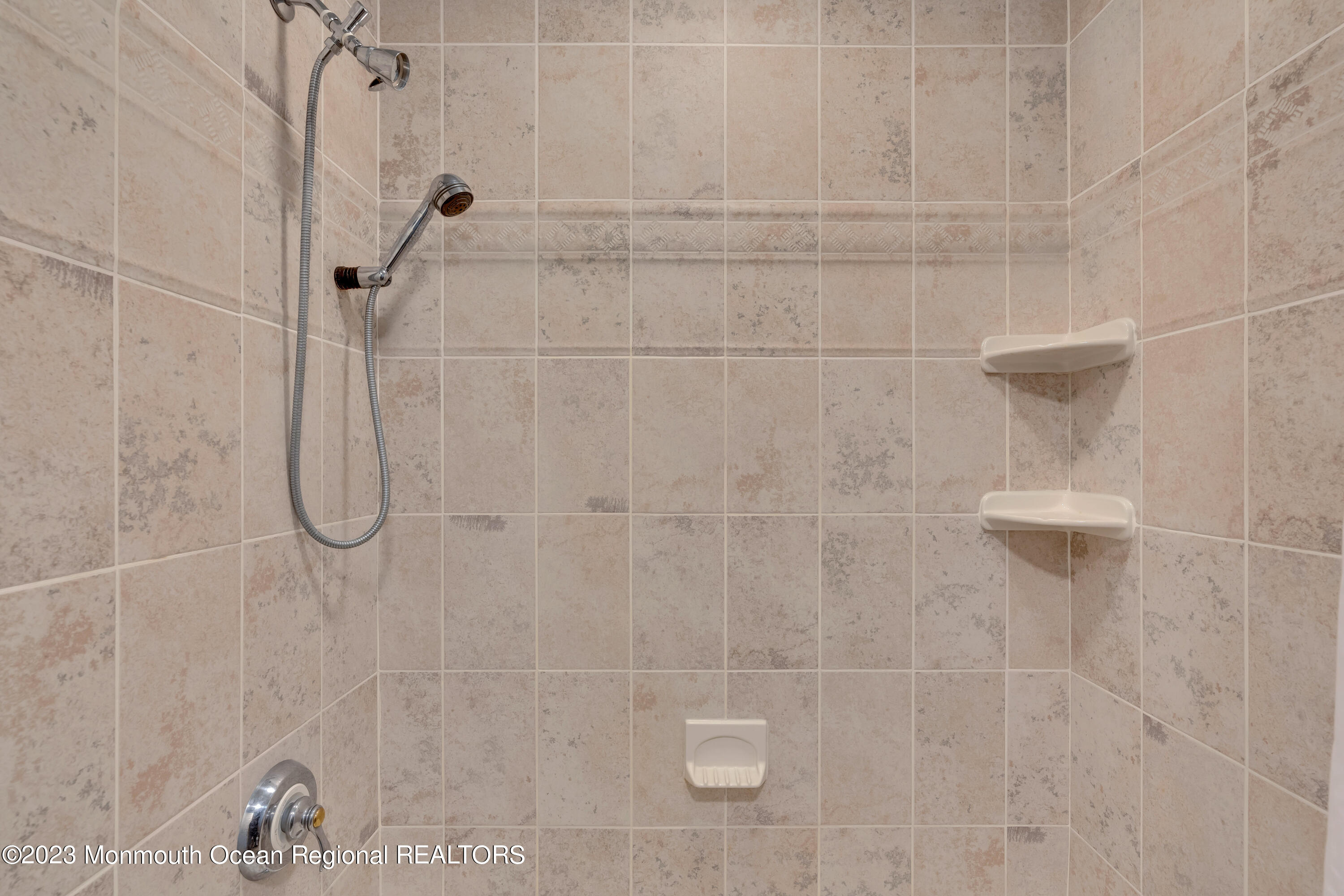 143 Savannah Road Jackson, NJ 08527 - Photo 55 of 119 Bathroom Jack N Jill