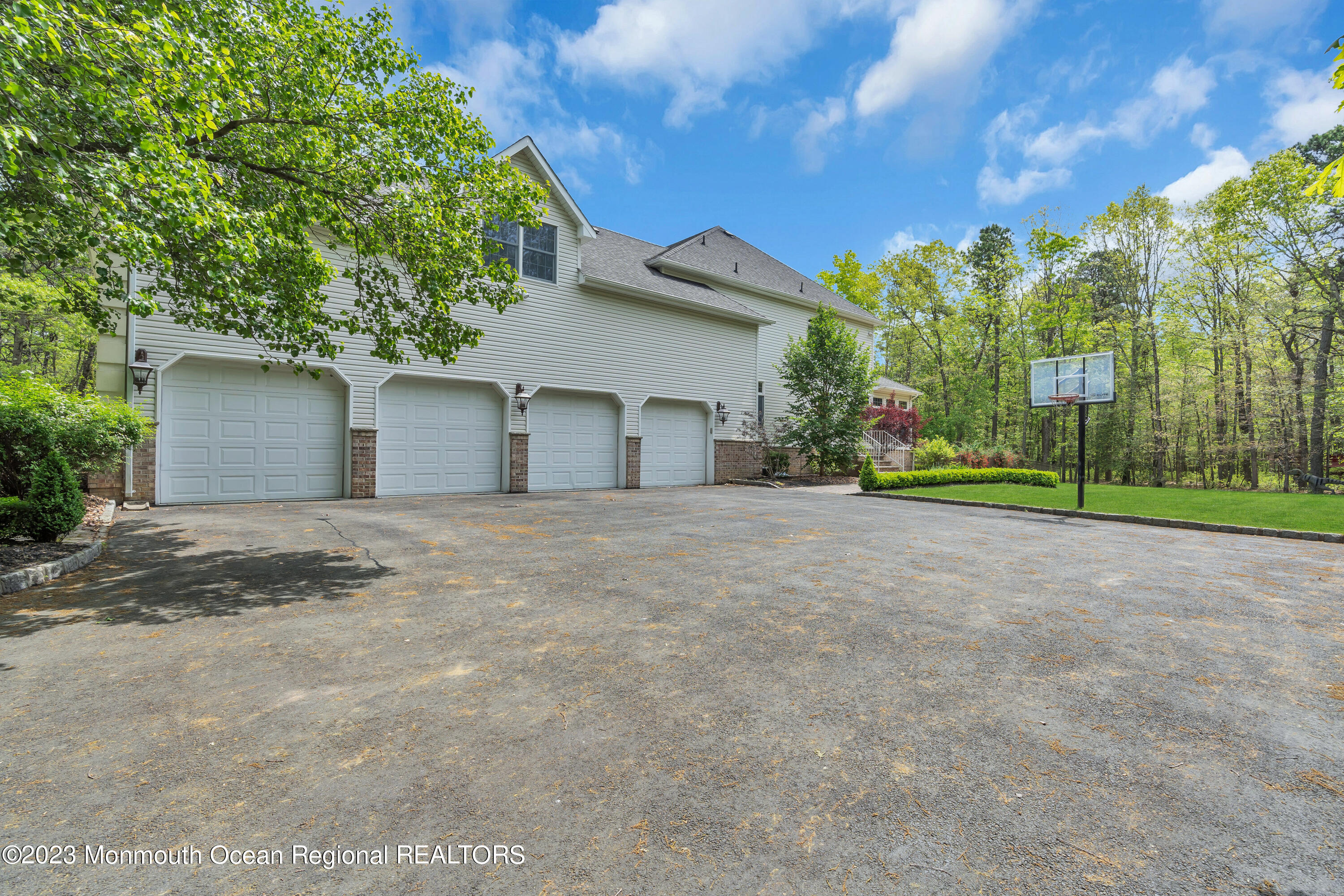 143 Savannah Road Jackson, NJ 08527 - Photo 91 of 119 Garage