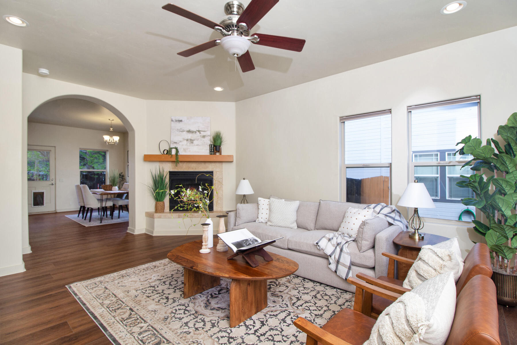 951 Winter Fox Lane Hailey, ID 83333 - Photo 1 of 19 LIving room