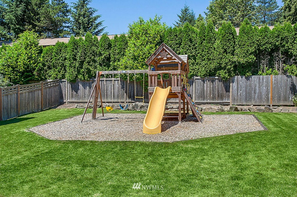 7809 218th Street Southwest, Unit 4 Edmonds, WA 98026 - Photo 13 of 13 Gallery Image 13